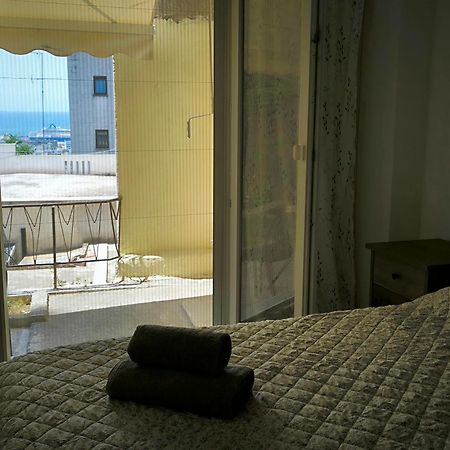 Port View, Veranda, 80 Sqm, Spacious Place For 6 Thessaloniki Buitenkant foto