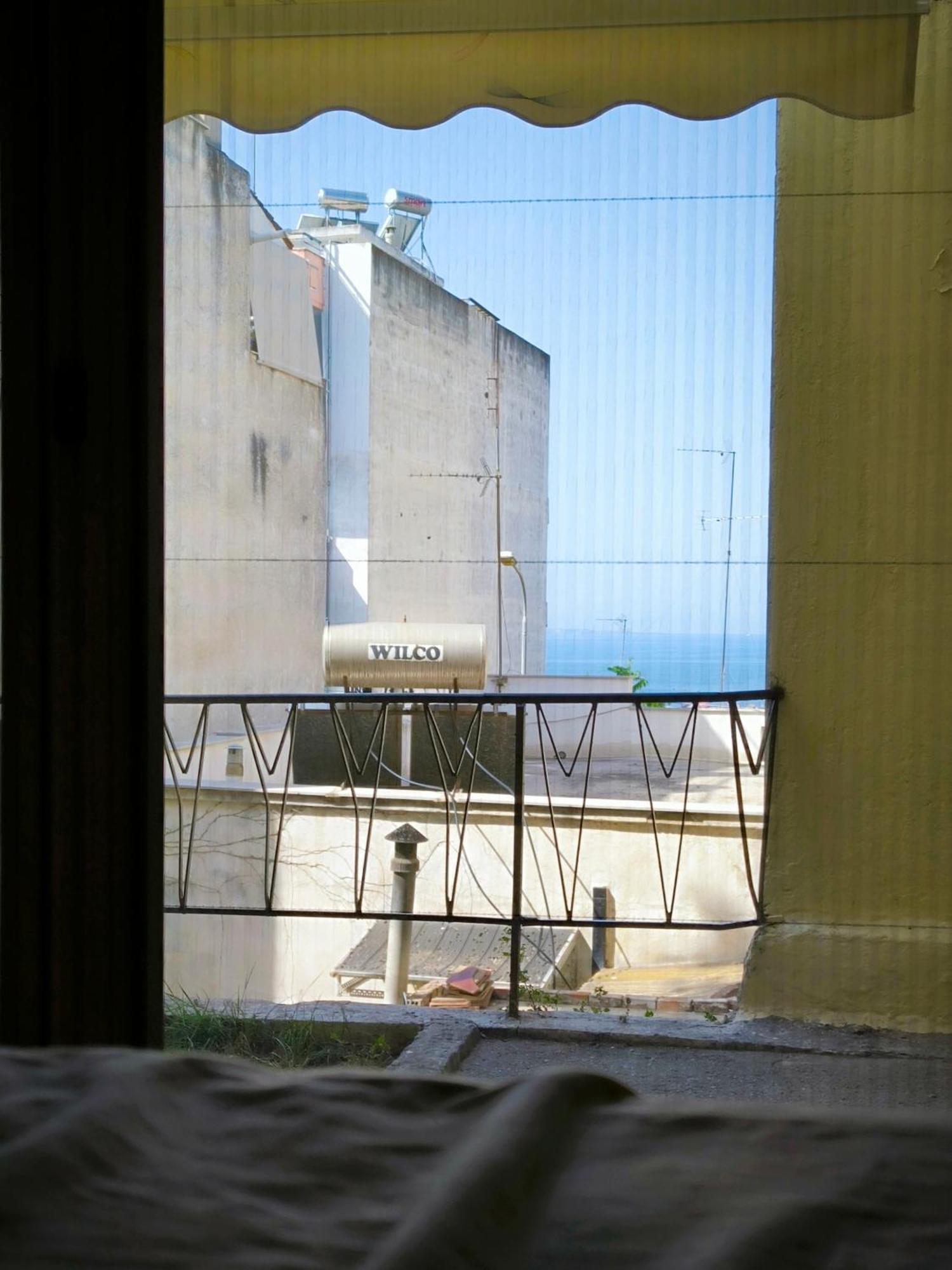 Port View, Veranda, 80 Sqm, Spacious Place For 6 Thessaloniki Buitenkant foto